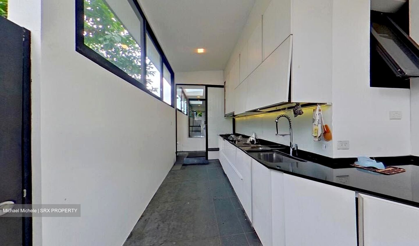 KENSINGTON PARK ROAD (D19), Terrace #505874121